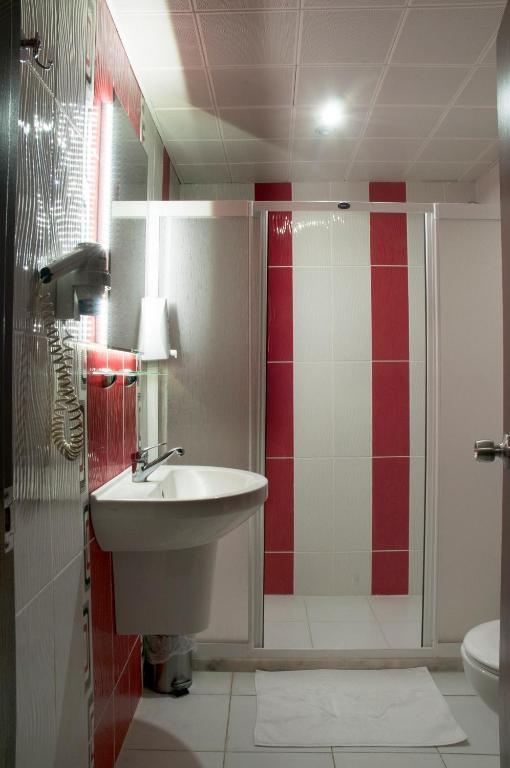 Egemen Hotel Mersin  Rum bild